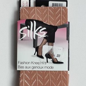 Silks Knee Highs Natural 19109 One Size
